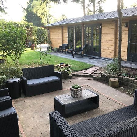 皮滕3 Slaapkamer Blokhut Met Opgemaakte Bedden别墅 外观 照片