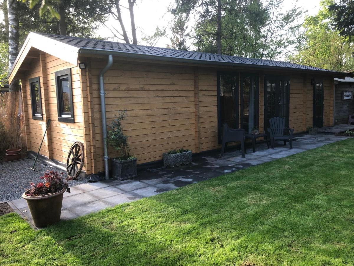皮滕3 Slaapkamer Blokhut Met Opgemaakte Bedden别墅 外观 照片