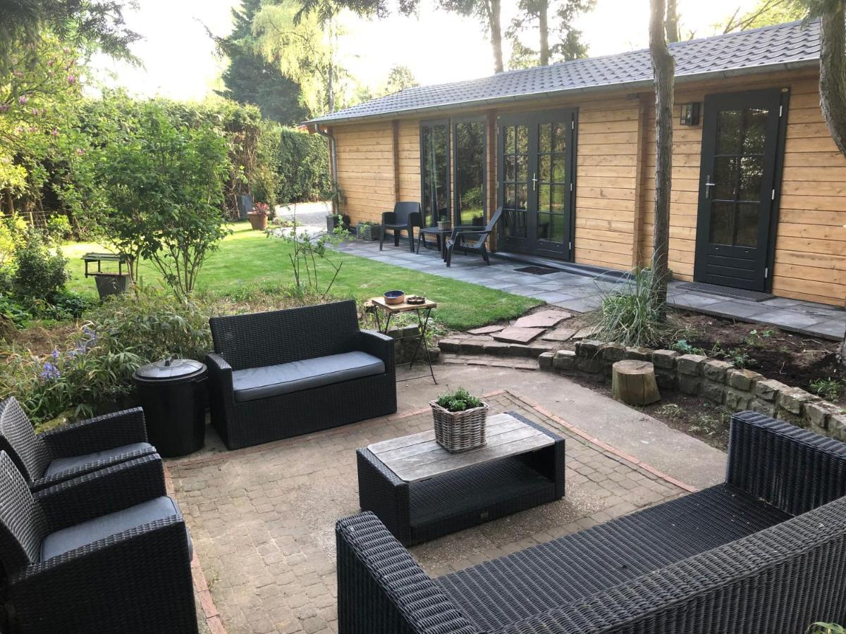 皮滕3 Slaapkamer Blokhut Met Opgemaakte Bedden别墅 外观 照片
