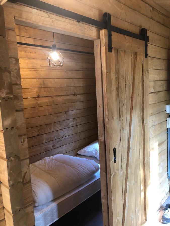 皮滕3 Slaapkamer Blokhut Met Opgemaakte Bedden别墅 外观 照片