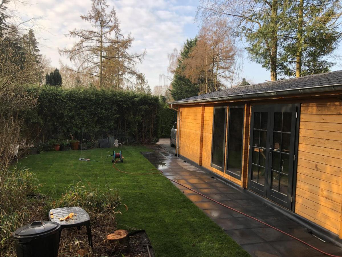 皮滕3 Slaapkamer Blokhut Met Opgemaakte Bedden别墅 外观 照片